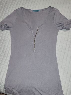 Velvet Short Sleeve Henley Top in Light Gray